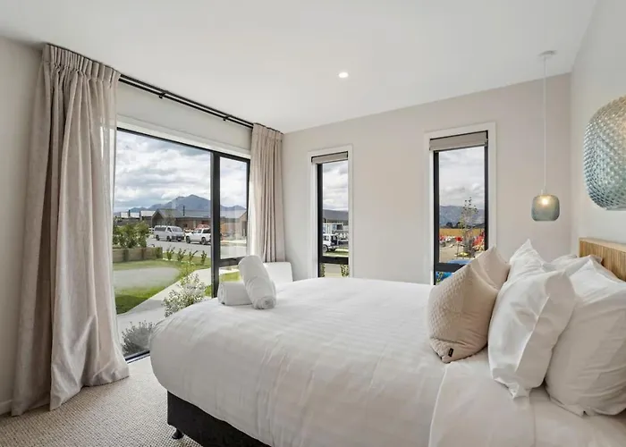 Holiday home Northlake Escape | Sunny, Stylish & Easy Living Wanaka